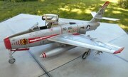 Republic F-84F Thunderstreak 1:48