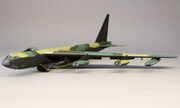 Boeing B-52G Stratofortress 1:144