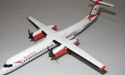 De Havilland Canada Dash 8-Q402 1:144