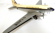 Douglas DC-3 1:72