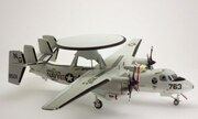 Grumman E-2C Hawkeye 1:72