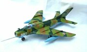 Mikoyan-Gurevich MiG-19 Farmer-A 1:72