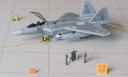 Lockheed Martin F-22A Raptor 1:72