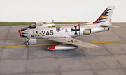 North American F-86F Sabre 1:72